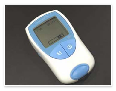 凝固機能測定器(EIDIA CoaguChek XS)