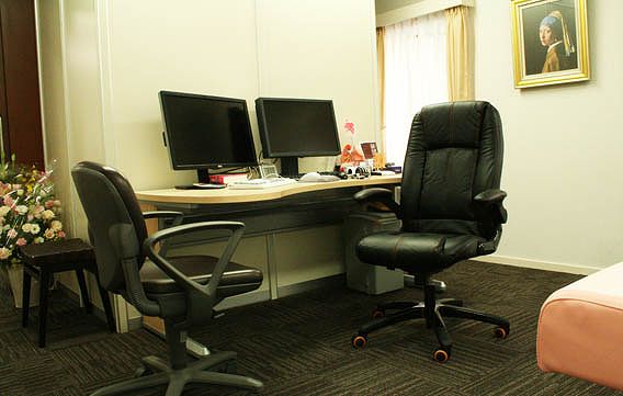 しもむら内科クリニック 診察室