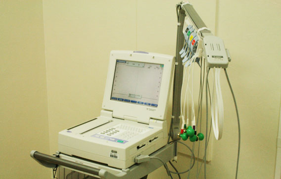 しもむら内科クリニック 診察室